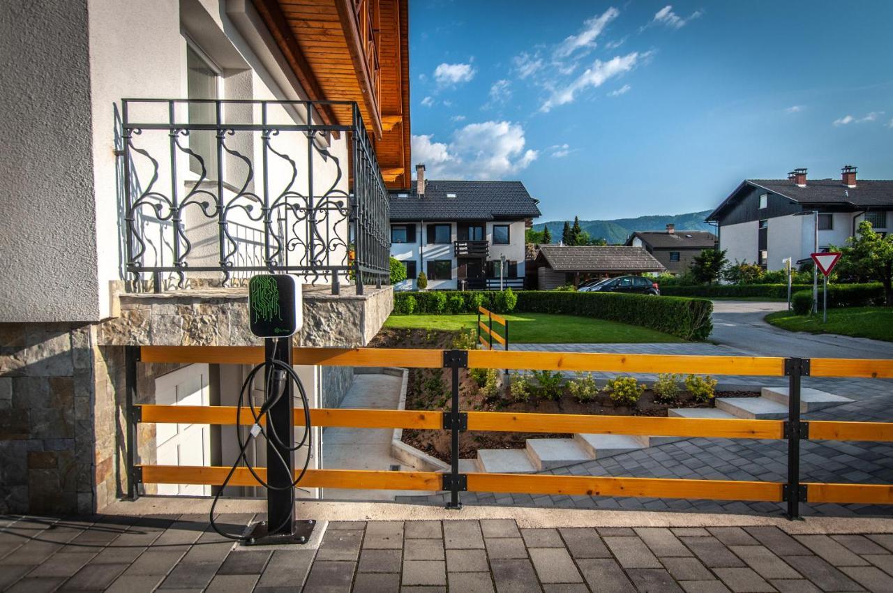 Apartments Ursus Bled Zewnętrze zdjęcie