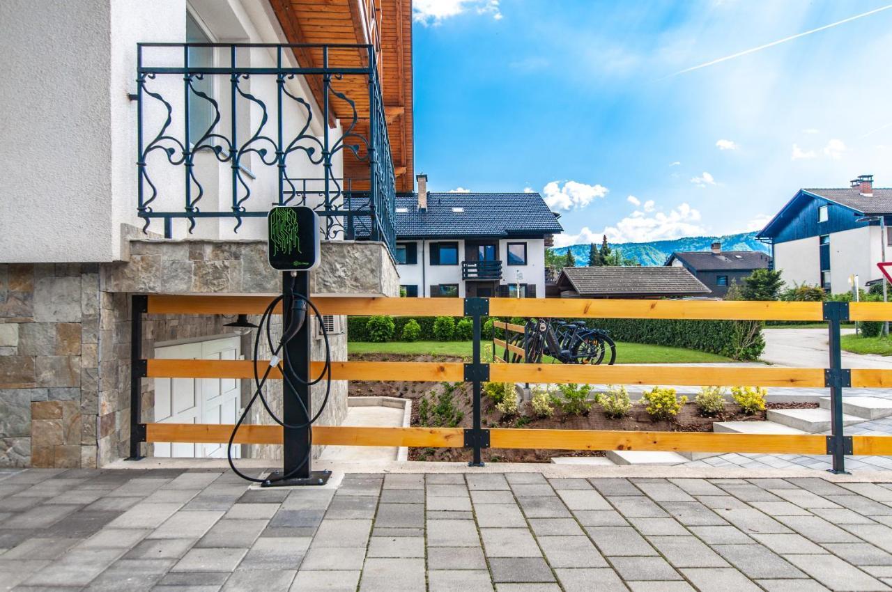 Apartments Ursus Bled Zewnętrze zdjęcie